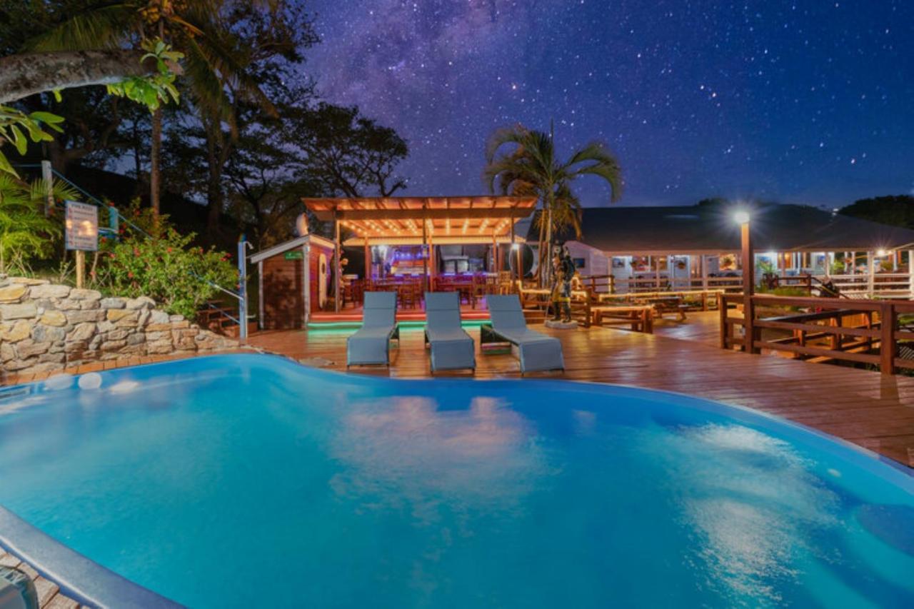 French Harbour Hotel And Dive Center Roatan Yacht Club מראה חיצוני תמונה