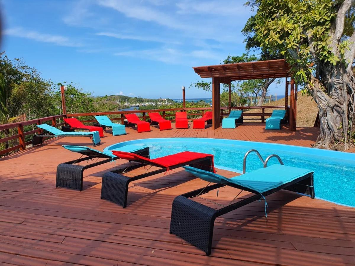 French Harbour Hotel And Dive Center Roatan Yacht Club מראה חיצוני תמונה