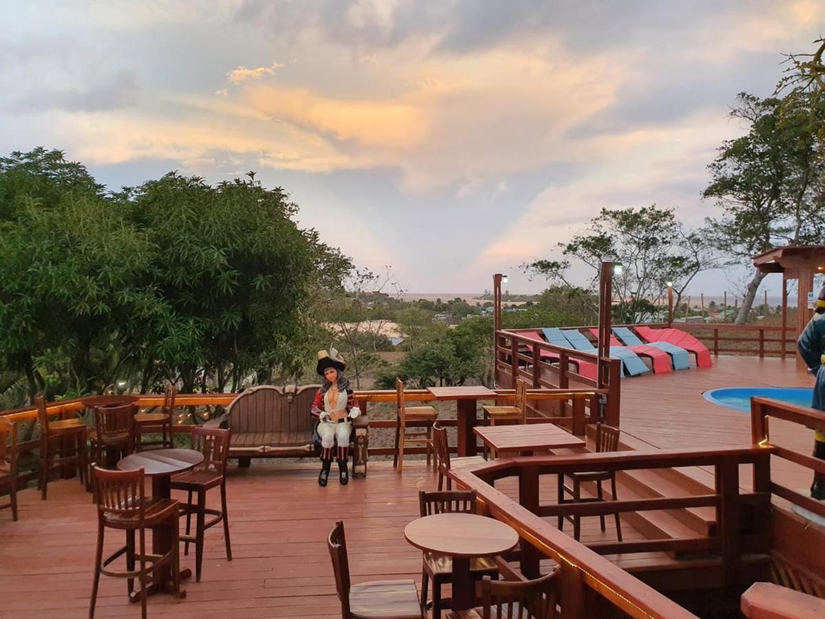 French Harbour Hotel And Dive Center Roatan Yacht Club מראה חיצוני תמונה
