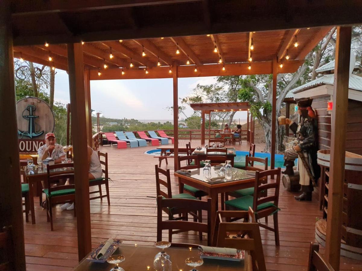 French Harbour Hotel And Dive Center Roatan Yacht Club מראה חיצוני תמונה